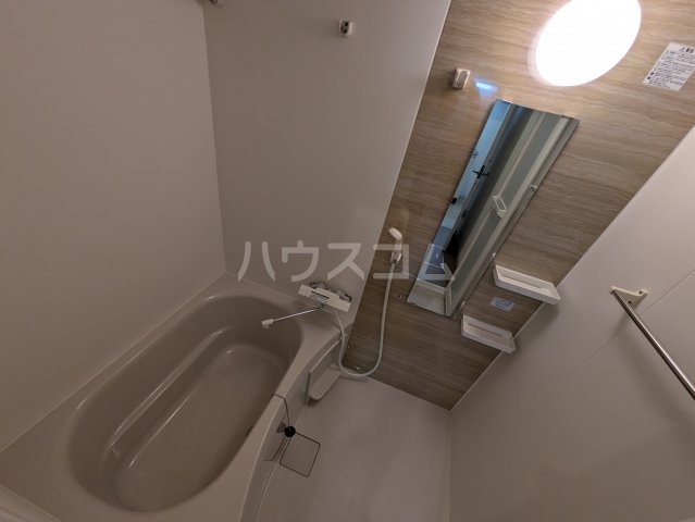 14/30 浴室