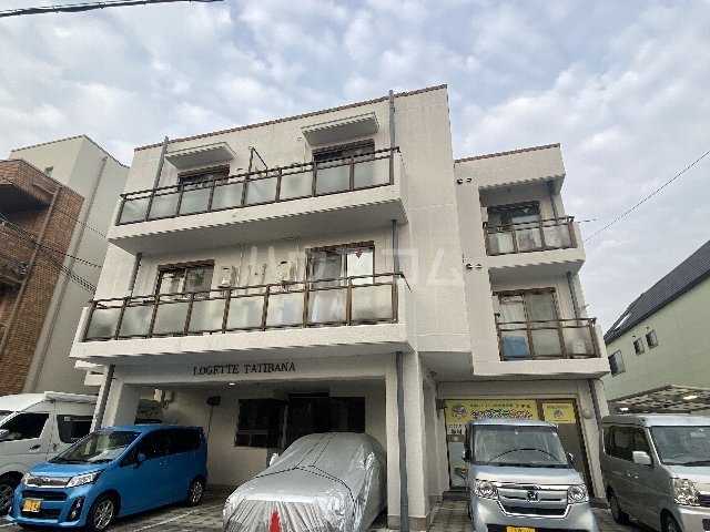 2/30 外観