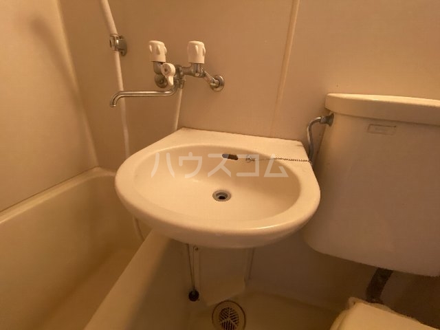 13/30 洗面