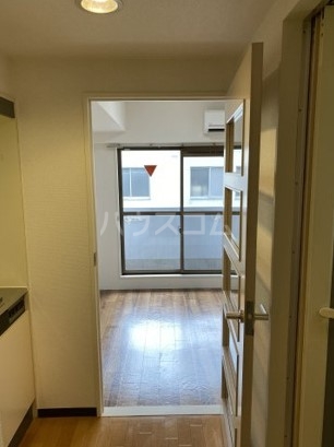 4/22 玄関