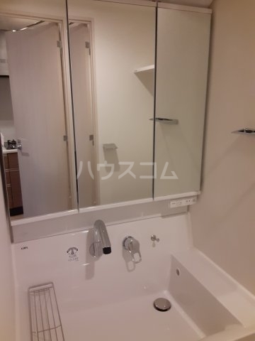 13/30 洗面