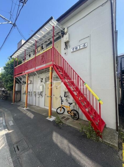 1/8 外観