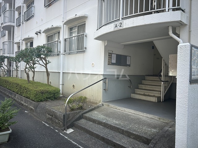 3/4 エントランス