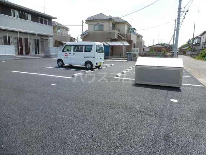 18/26 駐車場
