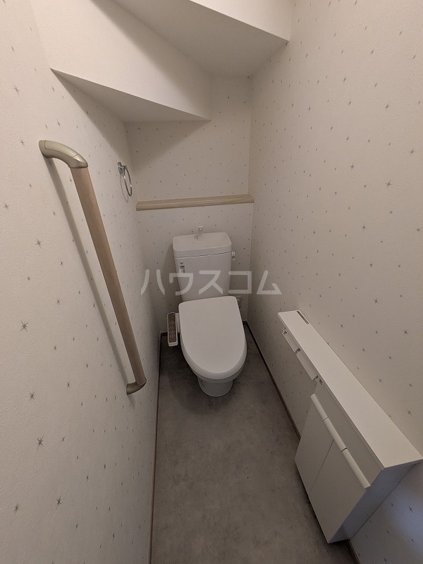 18/30 トイレ