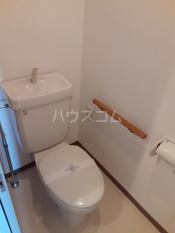 13/30 トイレ
