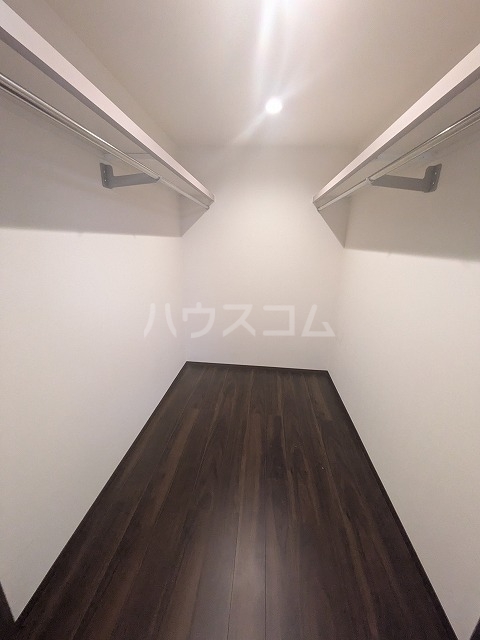 13/30 収納