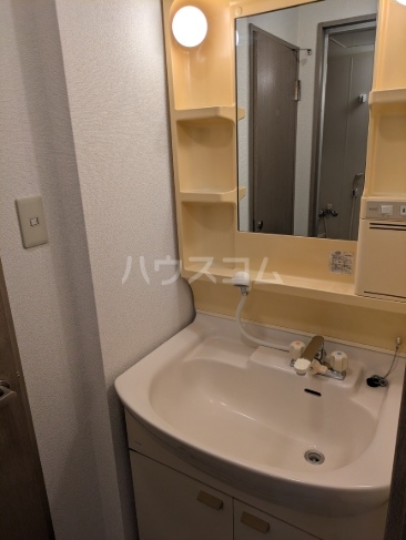 15/30 洗面
