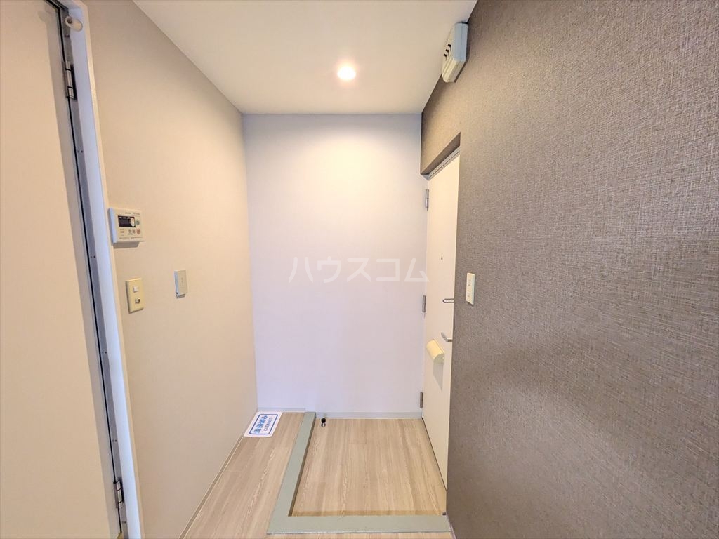 13/30 玄関