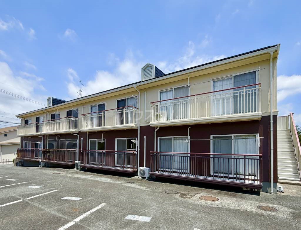 13/23 駐車場