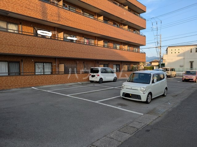 3/11 駐車場