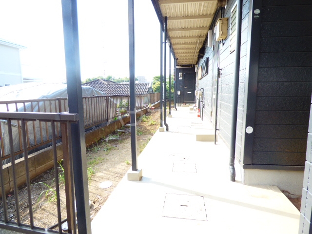 22/30 エントランス