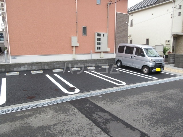 15/22 駐車場