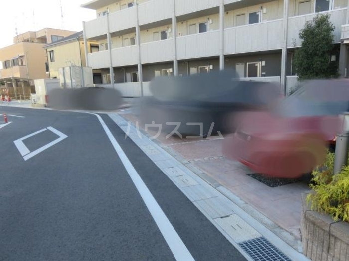 3/10 駐車場
