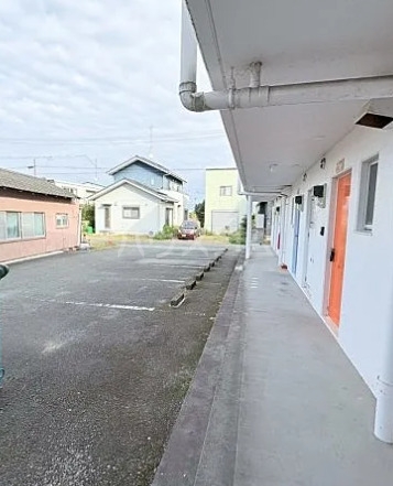 18/21 駐車場