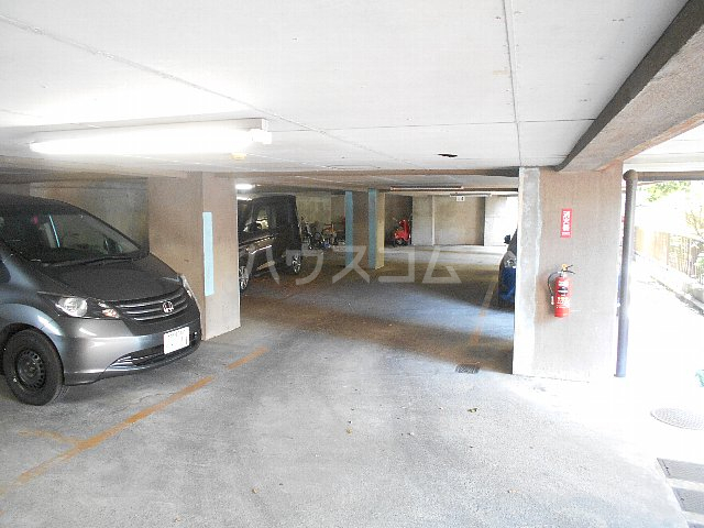 5/5 駐車場