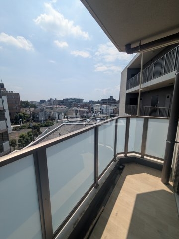 18/30 バルコニー