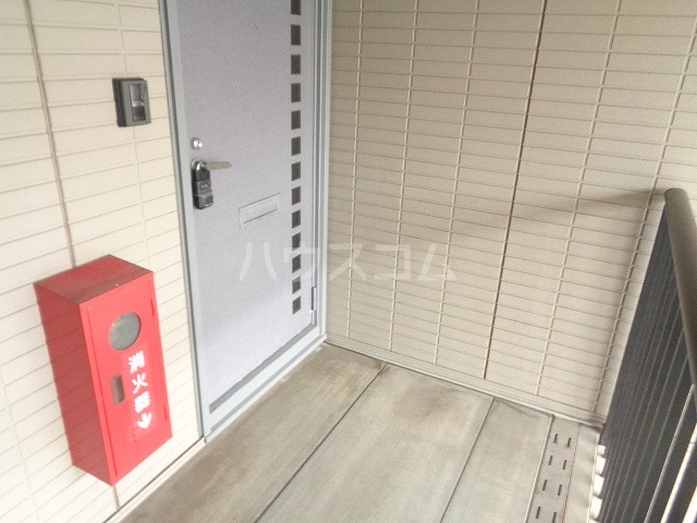 2/4 エントランス