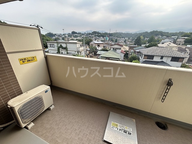 20/30 バルコニー