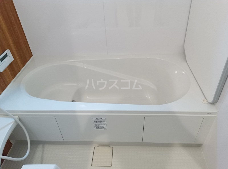 19/30 浴室