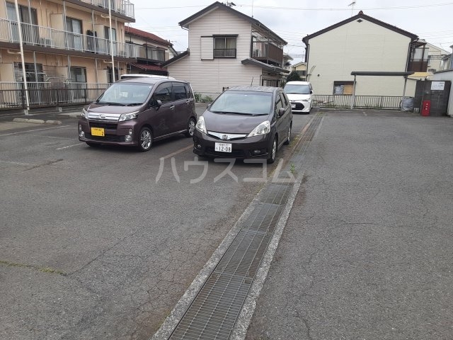 25/30 駐車場