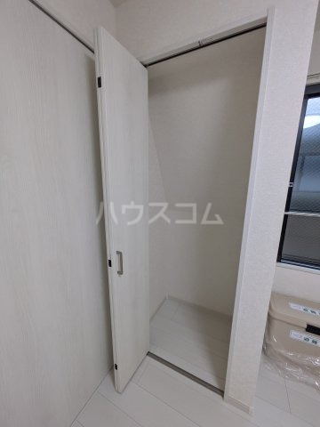 14/30 玄関