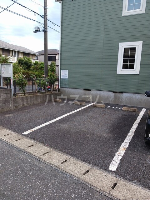 14/20 駐車場