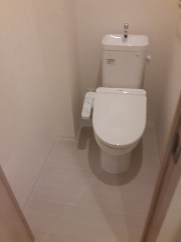 16/30 トイレ