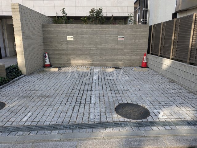 3/5 駐車場
