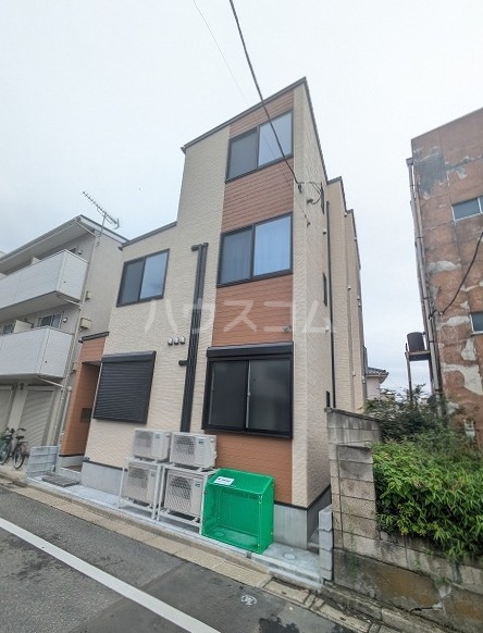2/30 外観