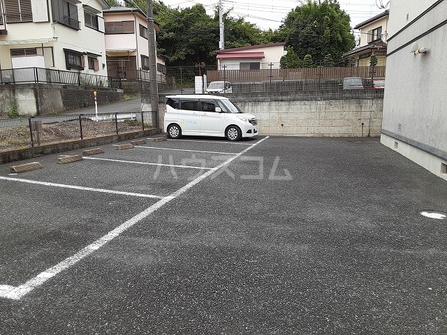 4/8 駐車場