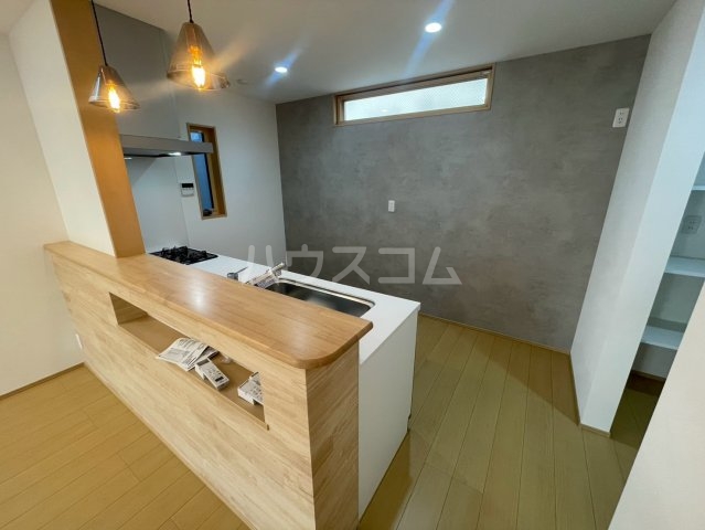 13/30 キッチン