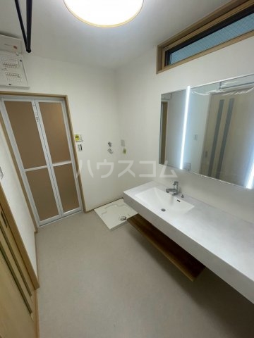 19/30 洗面