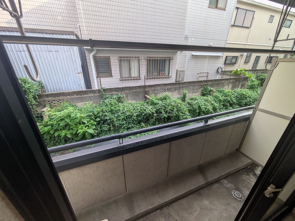 20/30 バルコニー