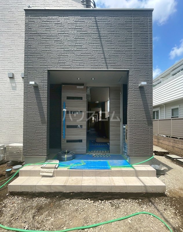 15/17 エントランス