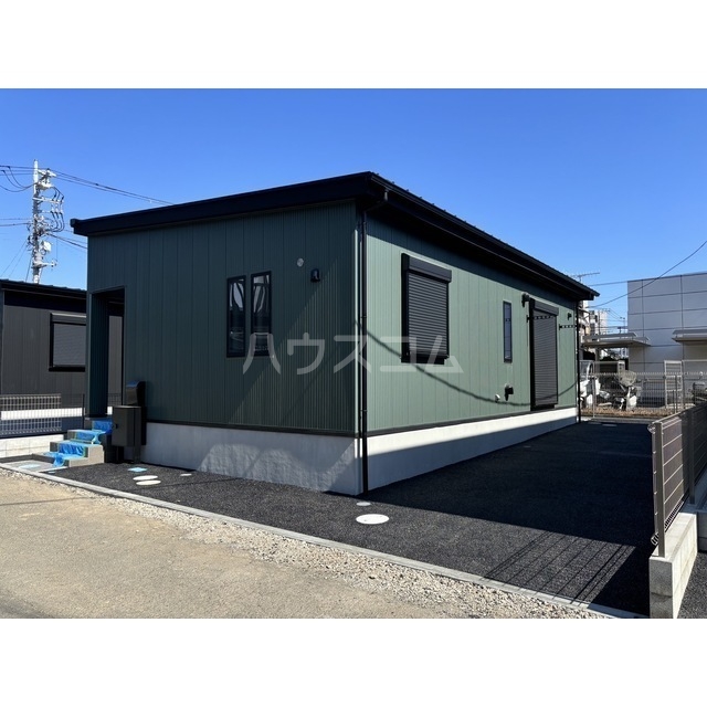 18/28 駐車場