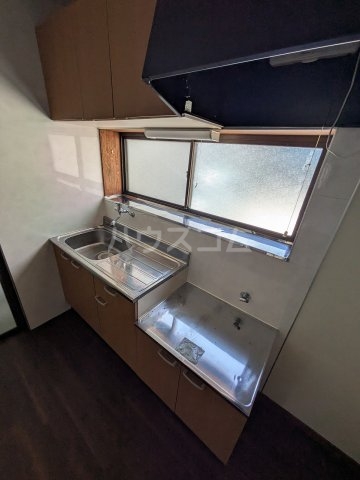 13/30 キッチン