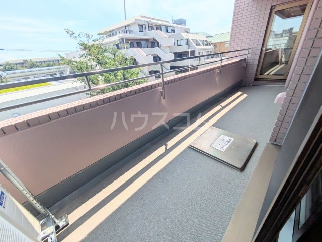 15/28 バルコニー