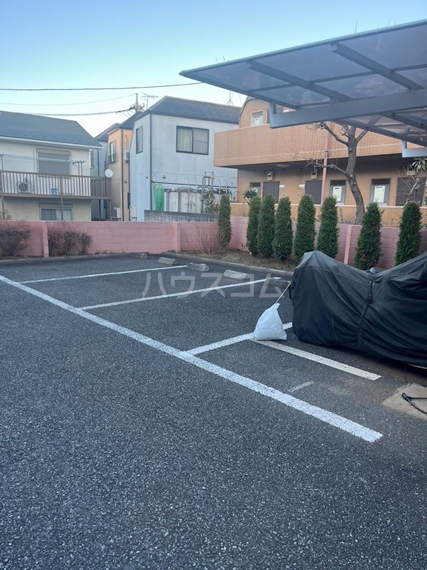 16/26 駐車場