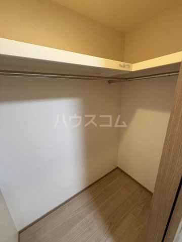 13/30 収納