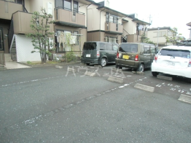 21/25 駐車場
