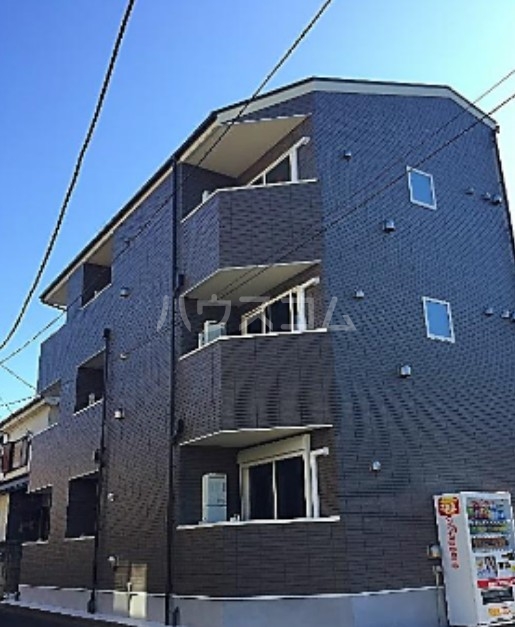 2/2 エントランス