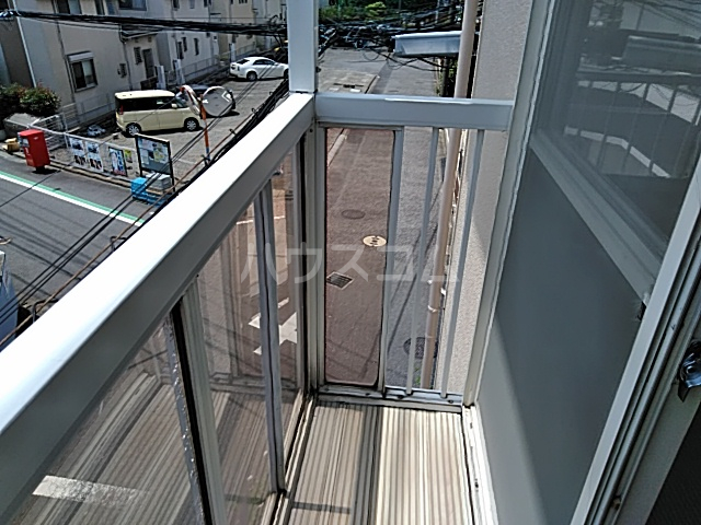 18/26 バルコニー