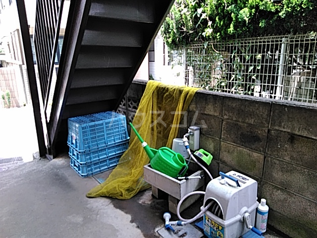 24/26 エントランス