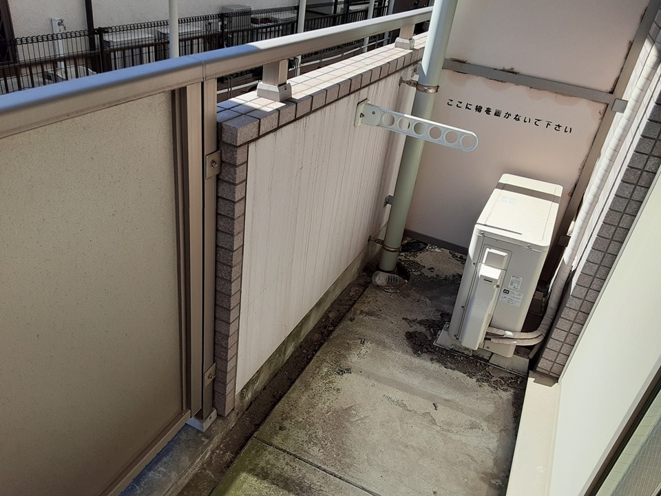 20/30 バルコニー