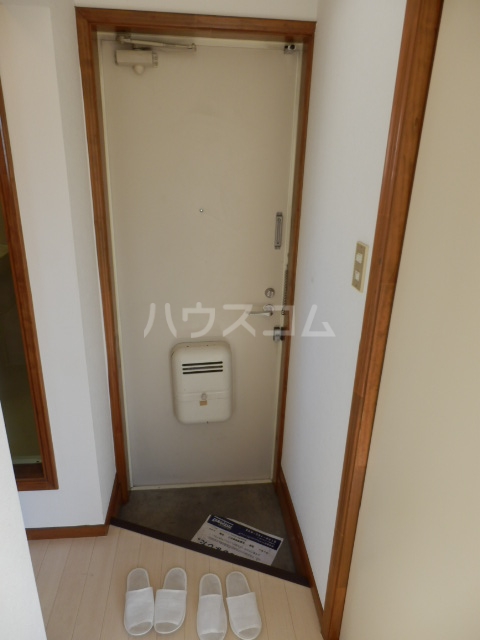 14/23 エントランス