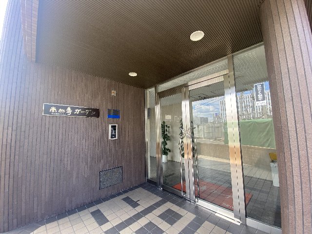 14/24 エントランス