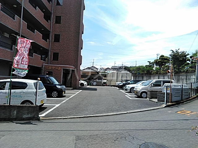 19/21 駐車場