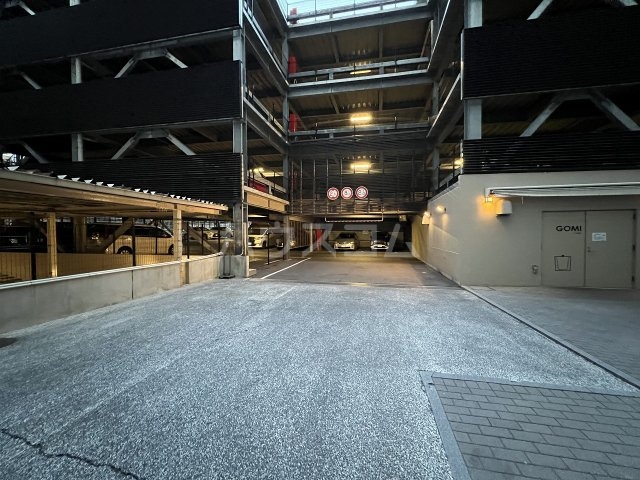 4/6 駐車場
