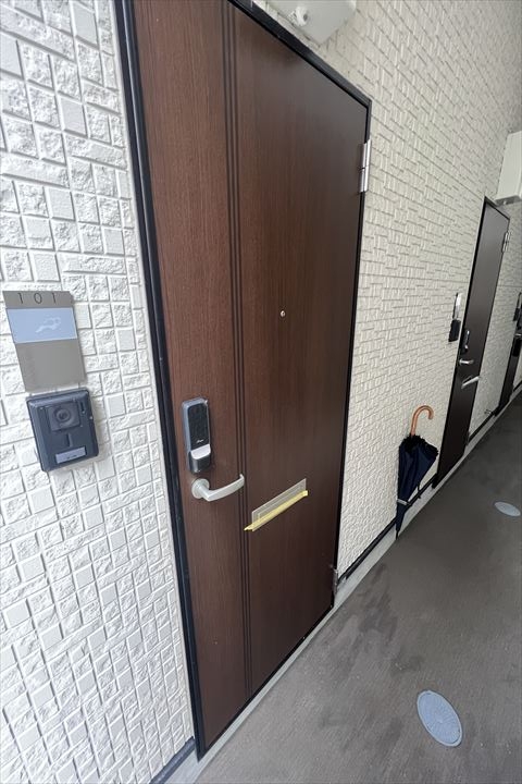 2/10 エントランス